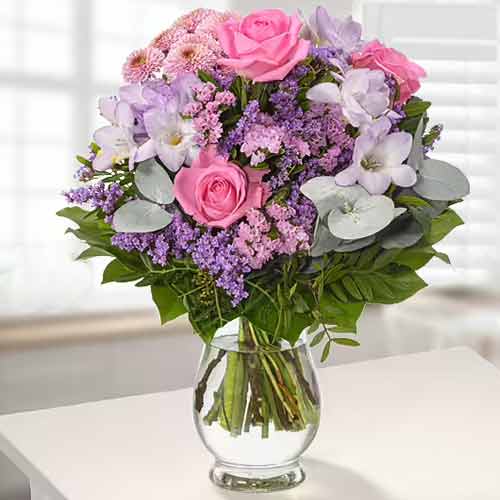 Celebration Bouquet-Send Her Flowers At Work In Germany