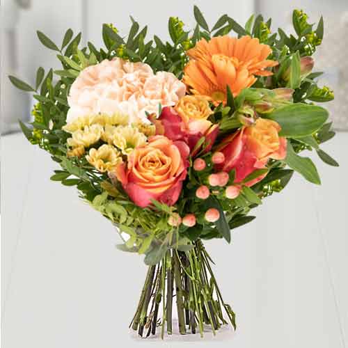 Bright Classic Flowers Bouquet-Birthday Flower Delivery  Bergisch Gladbach