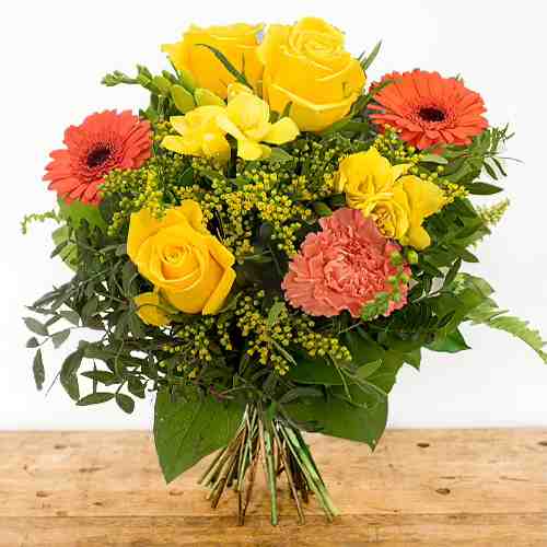 Splendor Flower Arrangement-Flowers For First Year Anniversary Germany