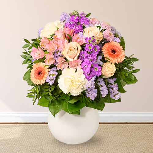 Fabulous Arrangement-Amazing Mom Bouquet