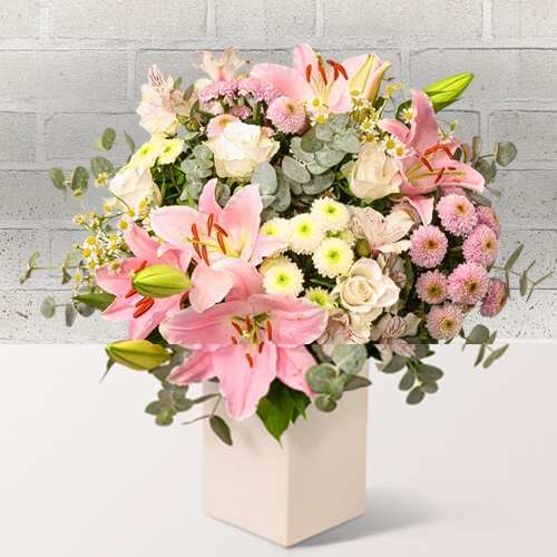- Flower Bouquet Delivery For Her