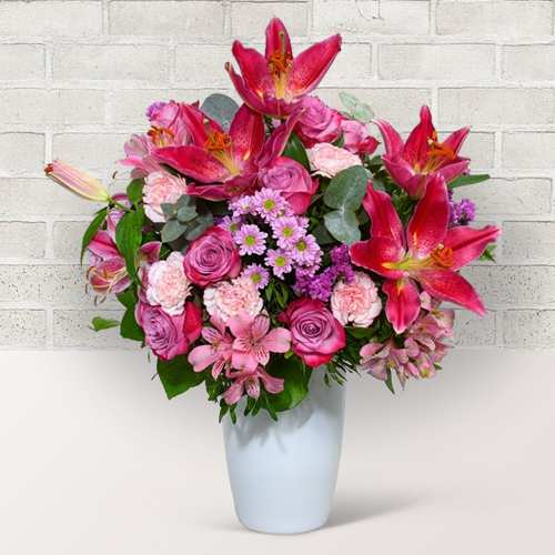 - Romantic Flower Bouquet For Her