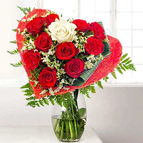Heart Shaped Red Rose Arrangement-Flower For GirlFriend