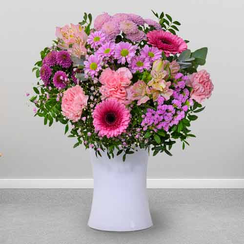 Elegant Delight Bouquet-Valentine Flower Delivery