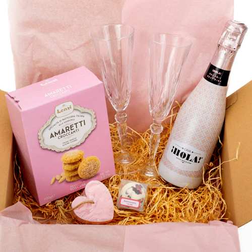 - Valentine's Day Gift For Long-Distance Couples