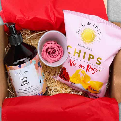 Infinity Rose & Vegan Pamper Gift Box
