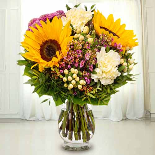 Golden Sunflower Glow Bouquet