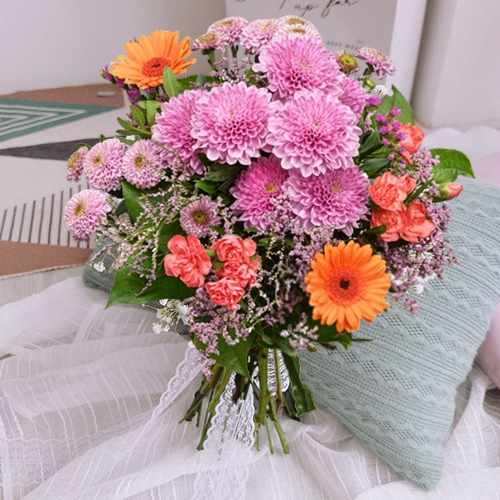 Teacher's Day Mixed Flower Bouquet Delivery
