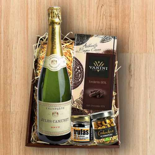 Champagne N Chocolate Hamper-Champagne Gift Hamper For Anniversary