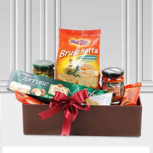 Pesto And Olive Oil Hamper-Gourmet Food Gifts To Send