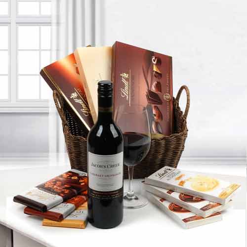 A Rich Lindt Praline Presentation -Best Gifts For Step Dad