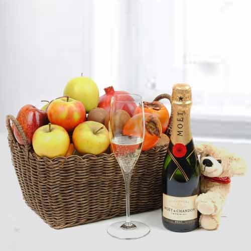 Fruit And Champagne Hamper-Graduation Gift For Sister