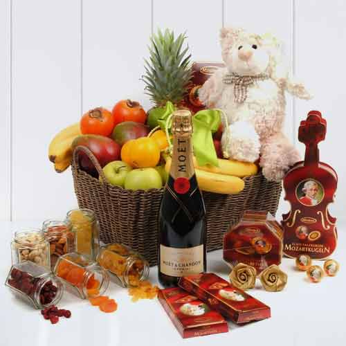 Big Fruit Basket Arrangement-Christmas Gift Baskets For Families